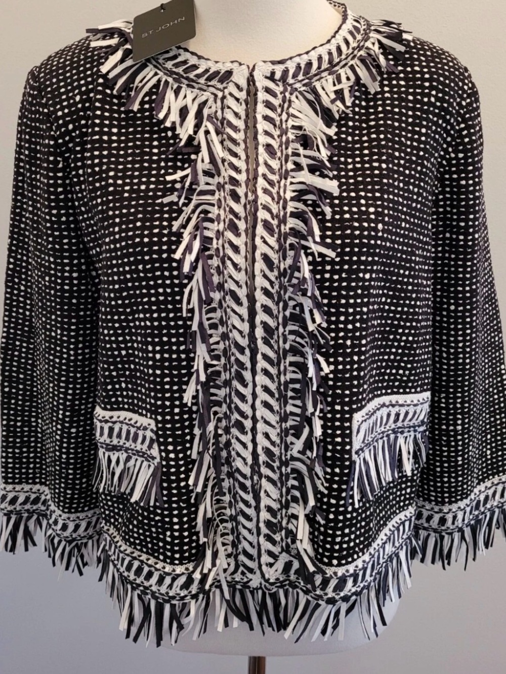 St. John Caviar Bianco  Fringed Tweed  Jacket Sz 2